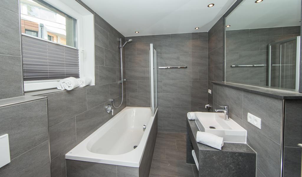 Silva Peak Residences Galtuer - Paznaun - Inkl Premium Silvretta Card Room photo